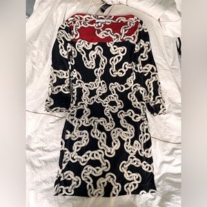 DVF Chain Print 100% Silk Stretch Dress - Size 8